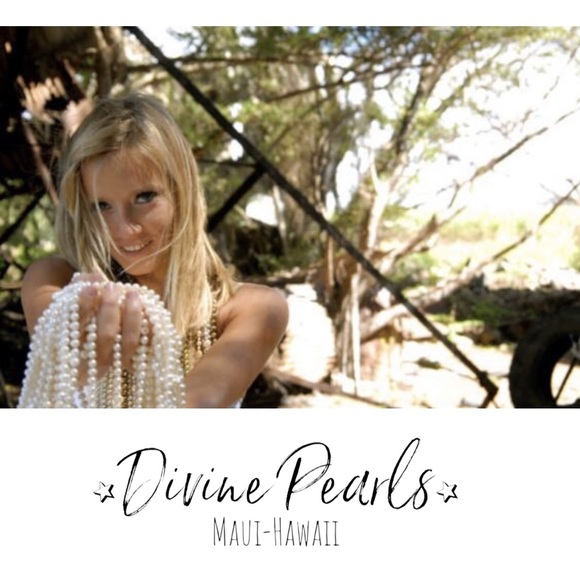 NWT Gold Flowers - Picture 5 of 7